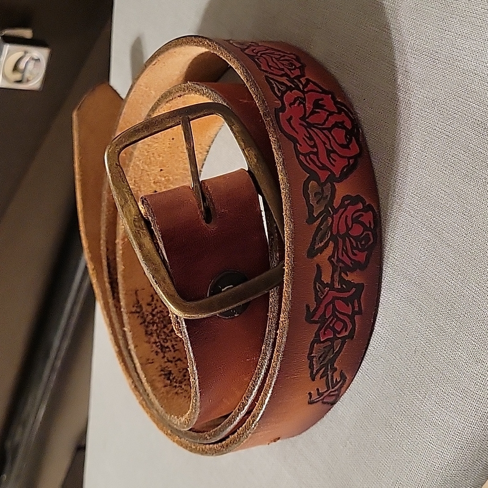 Torrid Size 1 Belt with Roses